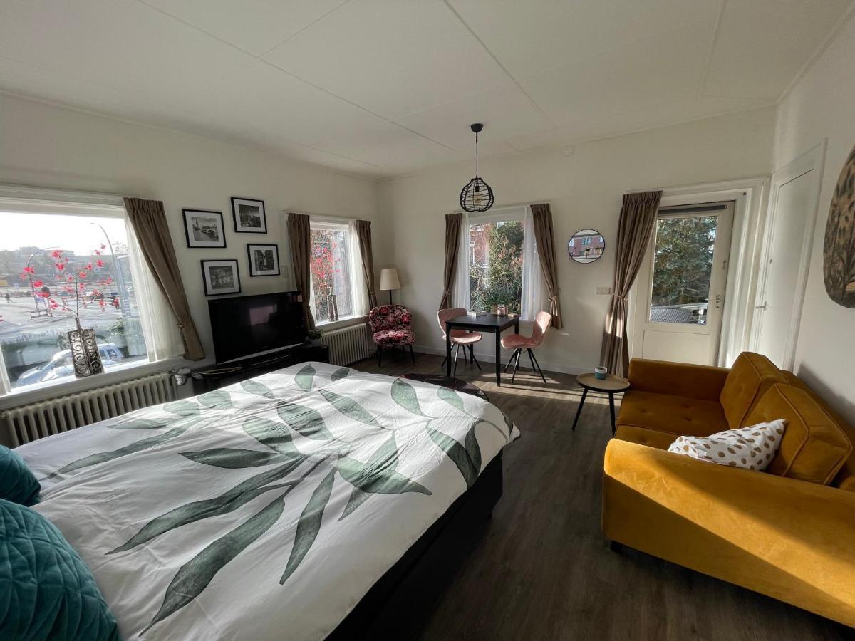 Guesthouse Villa De Eikhof Hengelo  Bagian luar foto