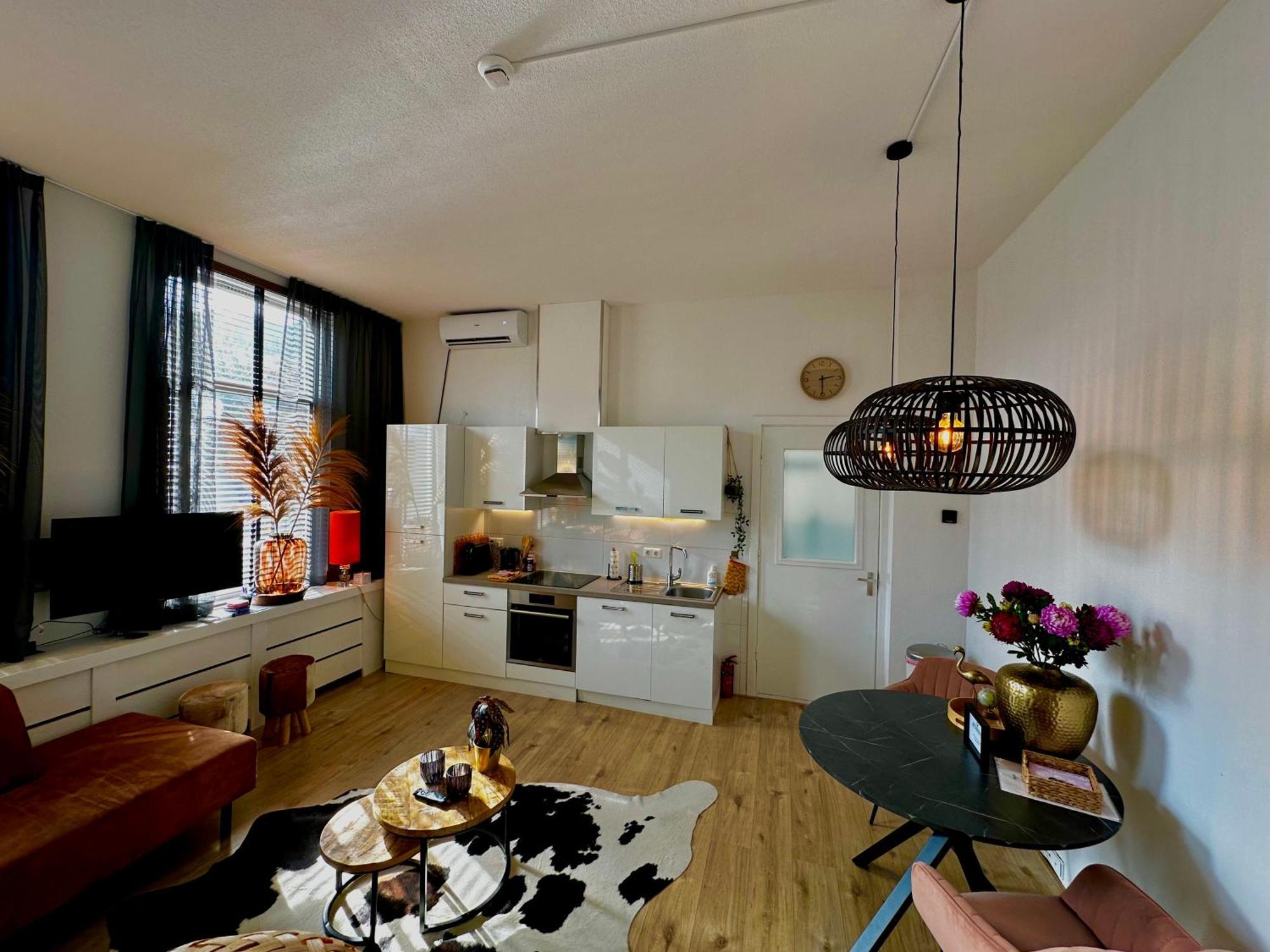 Guesthouse Villa De Eikhof Hengelo  Bagian luar foto