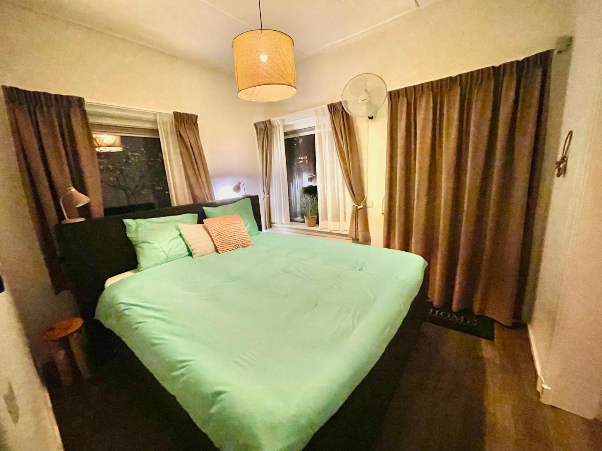 Guesthouse Villa De Eikhof Hengelo  Bagian luar foto