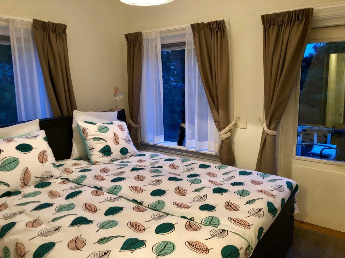 Guesthouse Villa De Eikhof Hengelo  Bagian luar foto